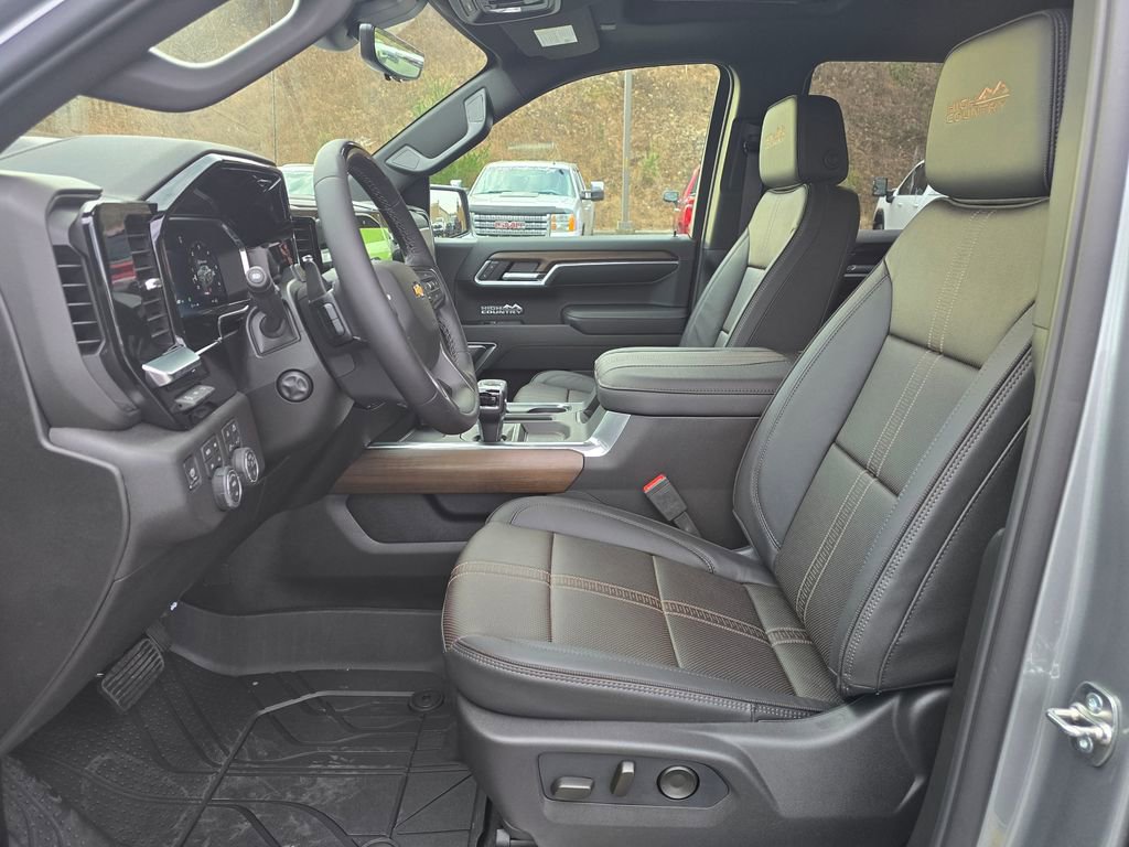 New 2026 Chevrolet Silverado 1500 High Country AWD/4WD image 4