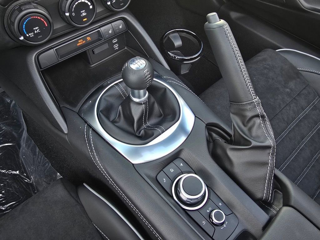 New 2025 MAZDA MX-5 Miata Club w/ Brembo/BBS Recaro Package image 19