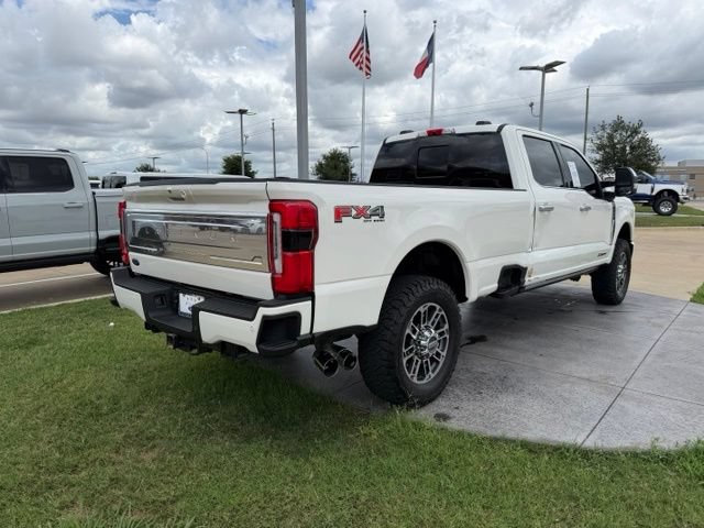 Used 2025 Ford F350 Platinum w/ Platinum Plus Package AWD/4WD image 6