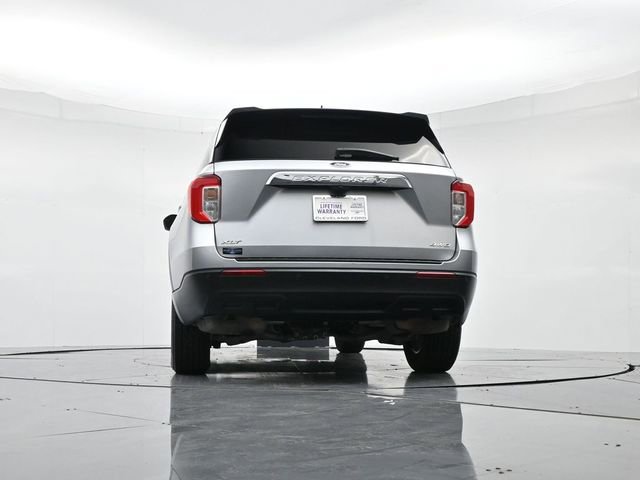 Used 2022 Ford Explorer XLT image 39