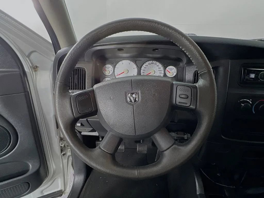 Used 2004 Dodge Ram 3500 Truck SLT w/ Trailer Tow Group image 8