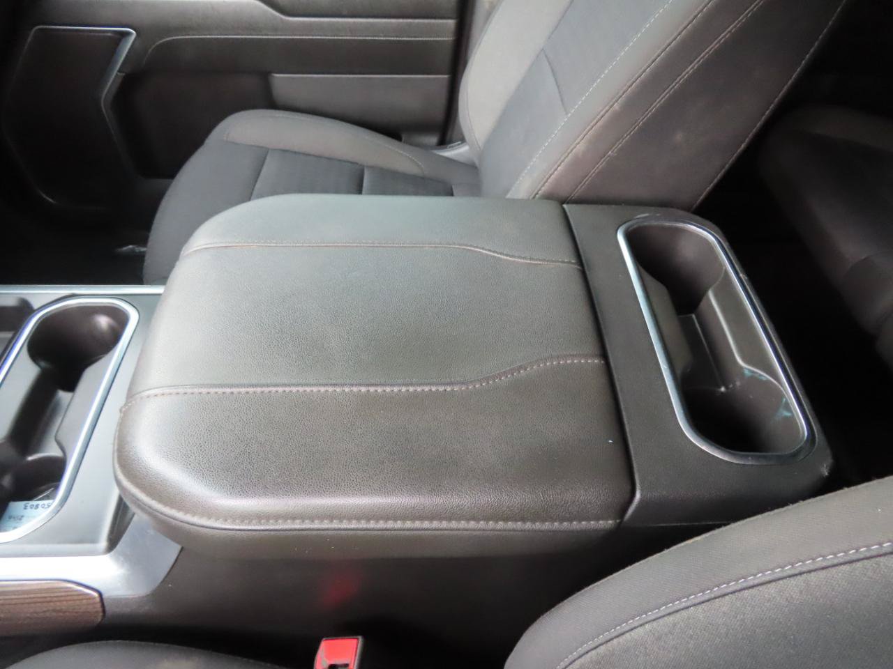Used 2024 Chevrolet Silverado 2500 LT AWD/4WD image 35