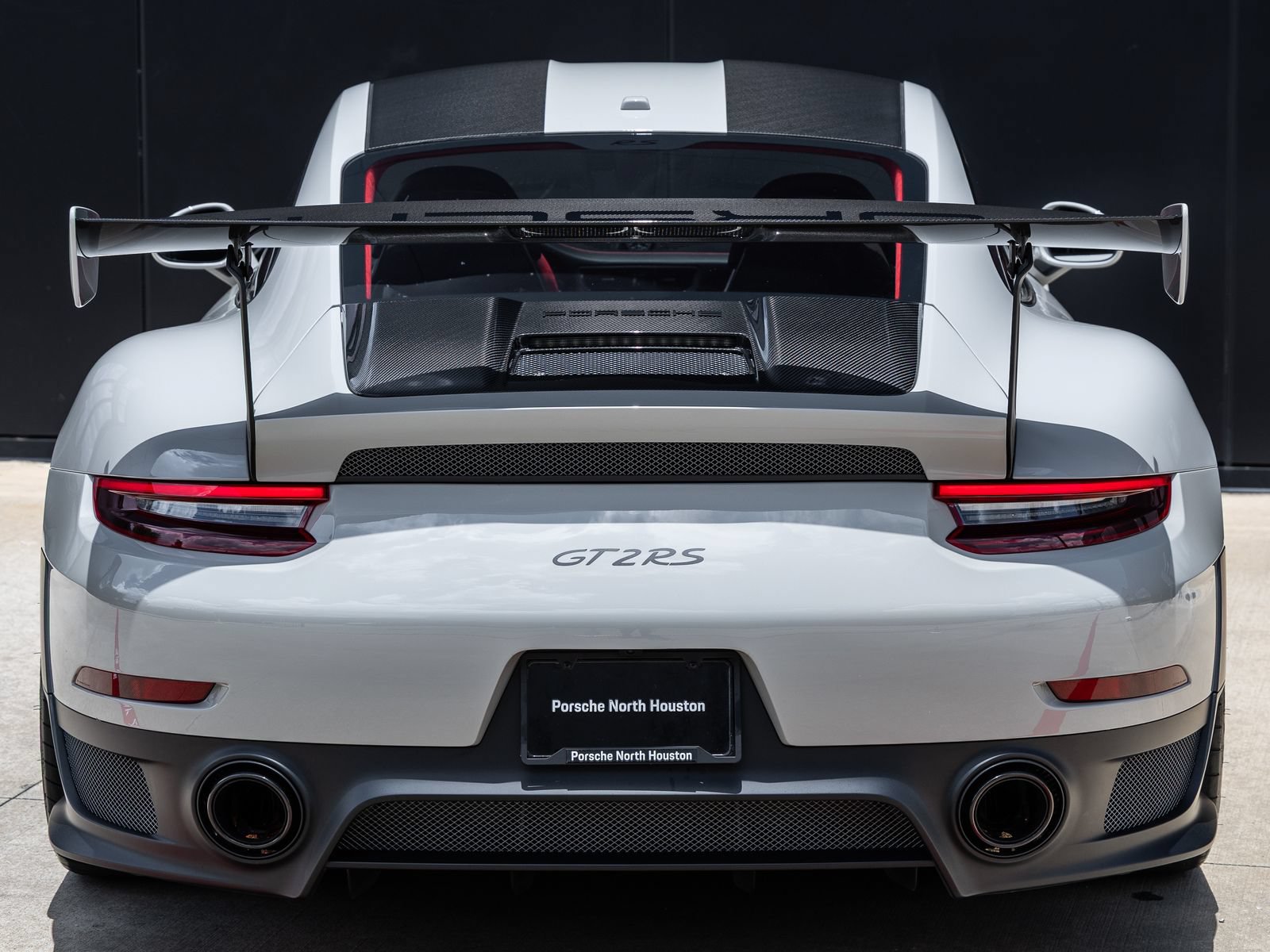 Certified 2019 Porsche 911 GT2 RS RWD image 11