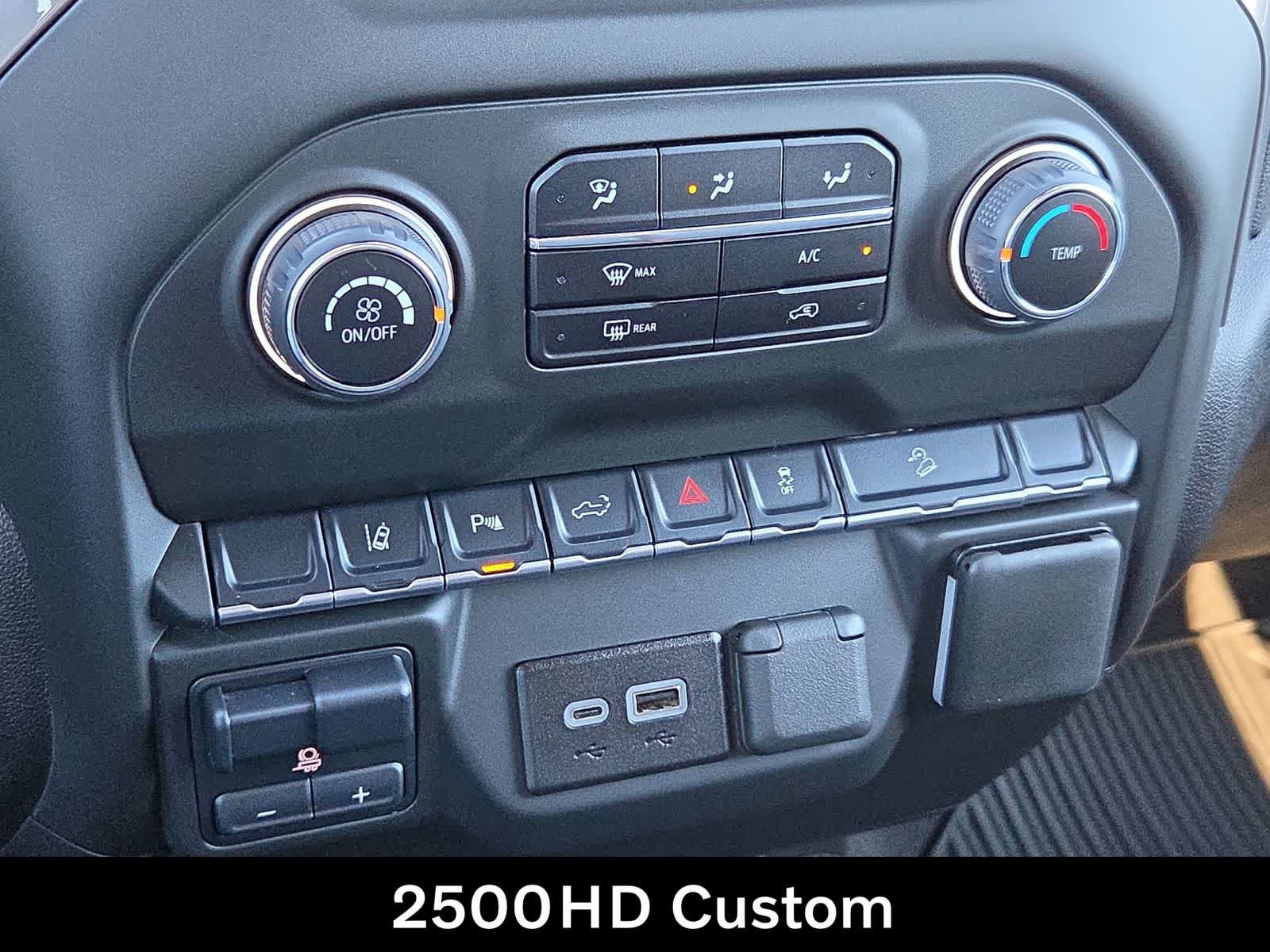 Used 2025 Chevrolet Silverado 2500 Custom w/ Custom Value Package AWD/4WD image 27