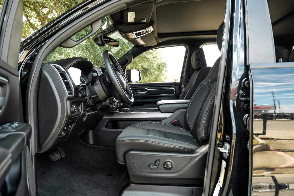 Used 2022 RAM 1500 Big Horn AWD/4WD image 45
