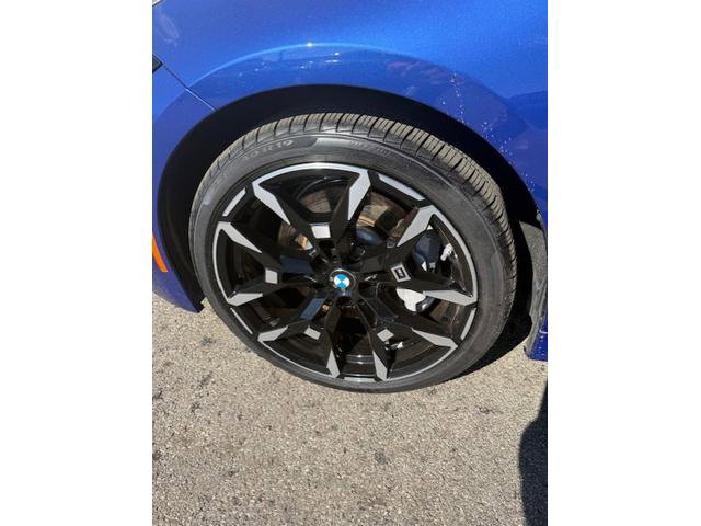 Used 2025 BMW 330i xDrive Sedan w/ M Sport Package image 6