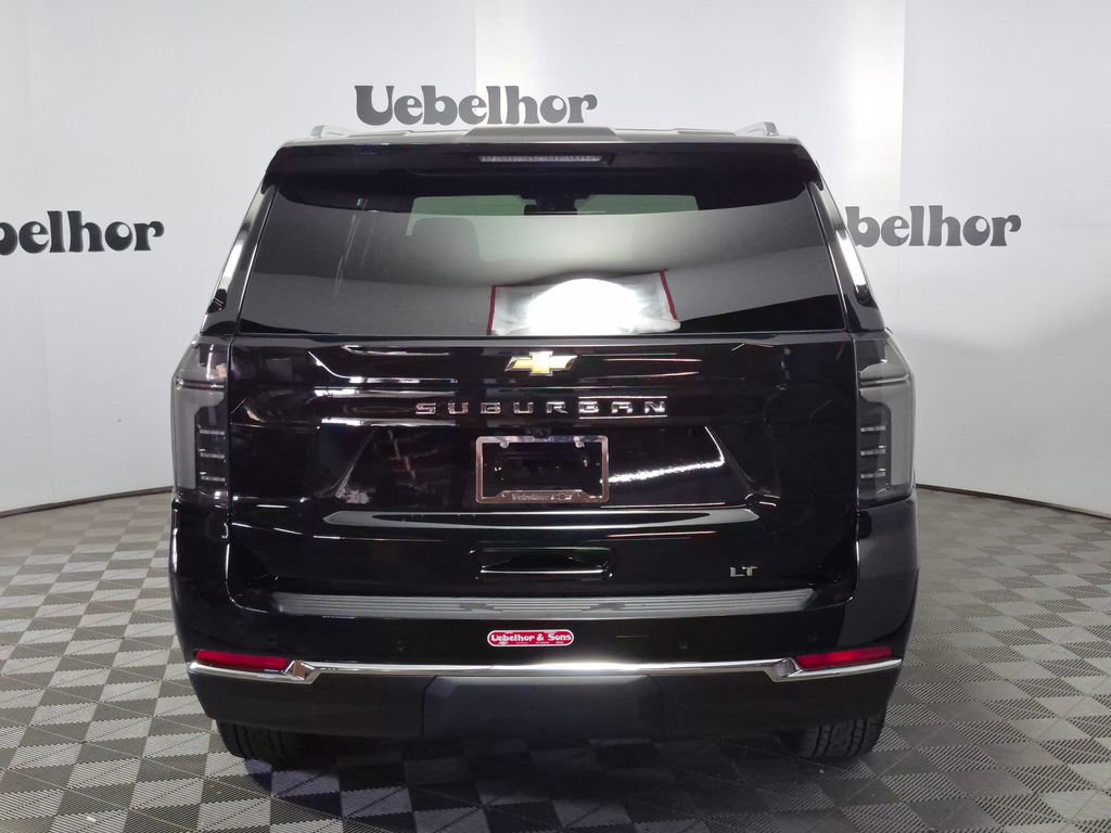 New 2026 Chevrolet Suburban LT image 6
