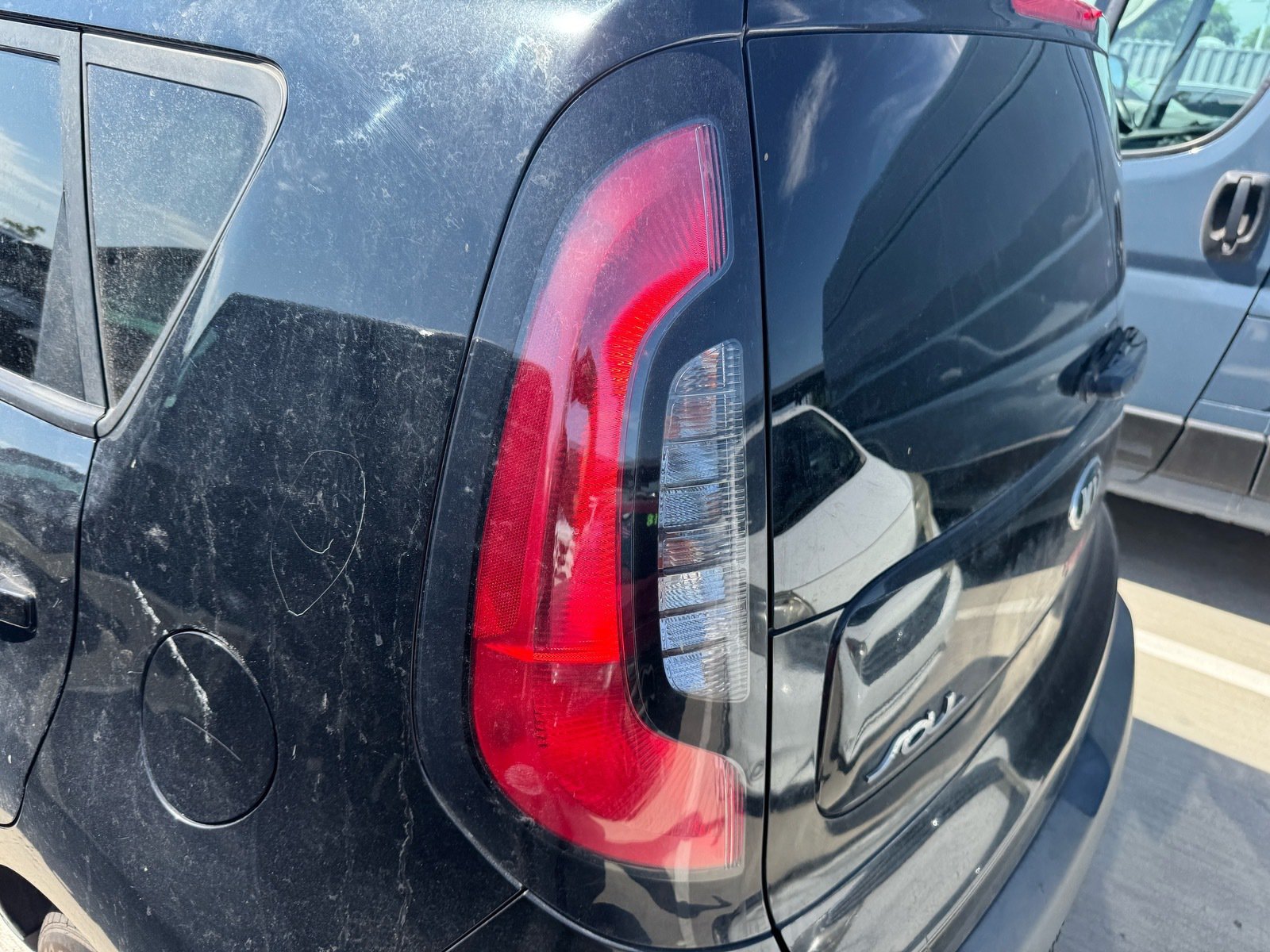 Used 2016 Kia Soul FWD image 7