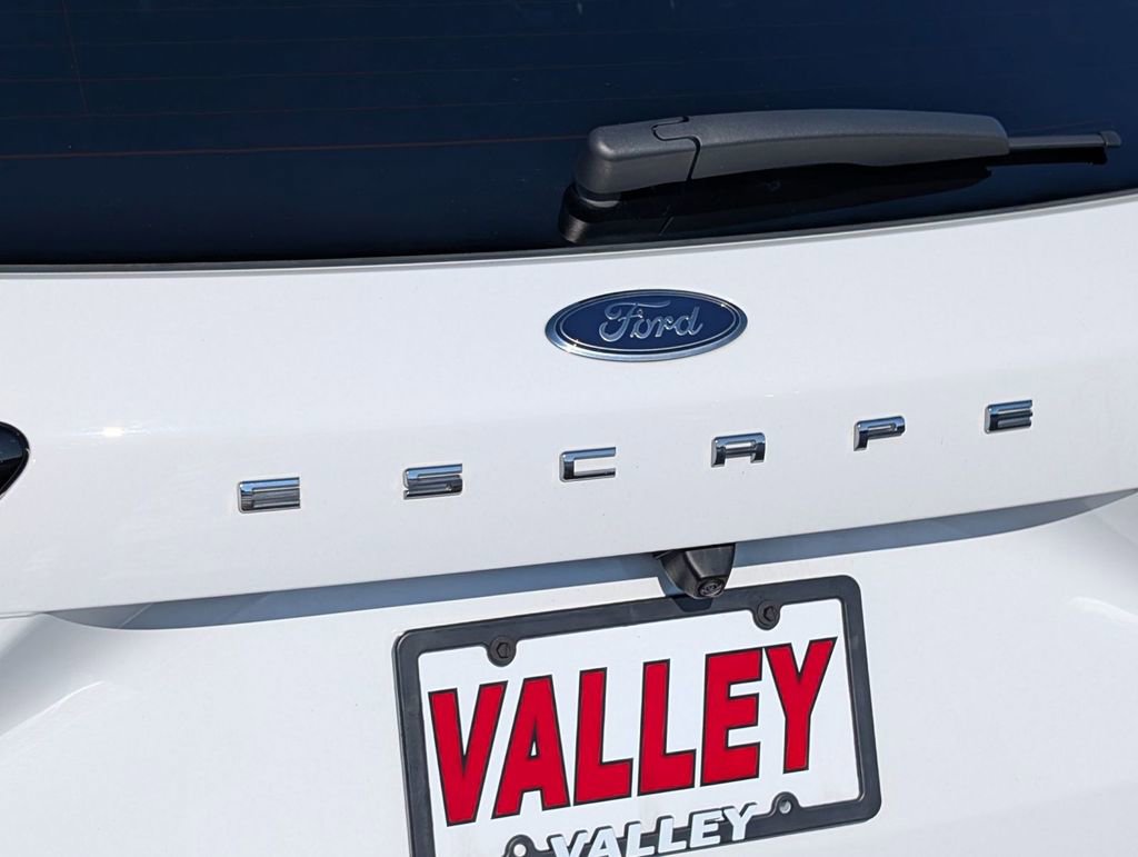 Used 2023 Ford Escape ST-Line w/ Tech Pack #1 image 15