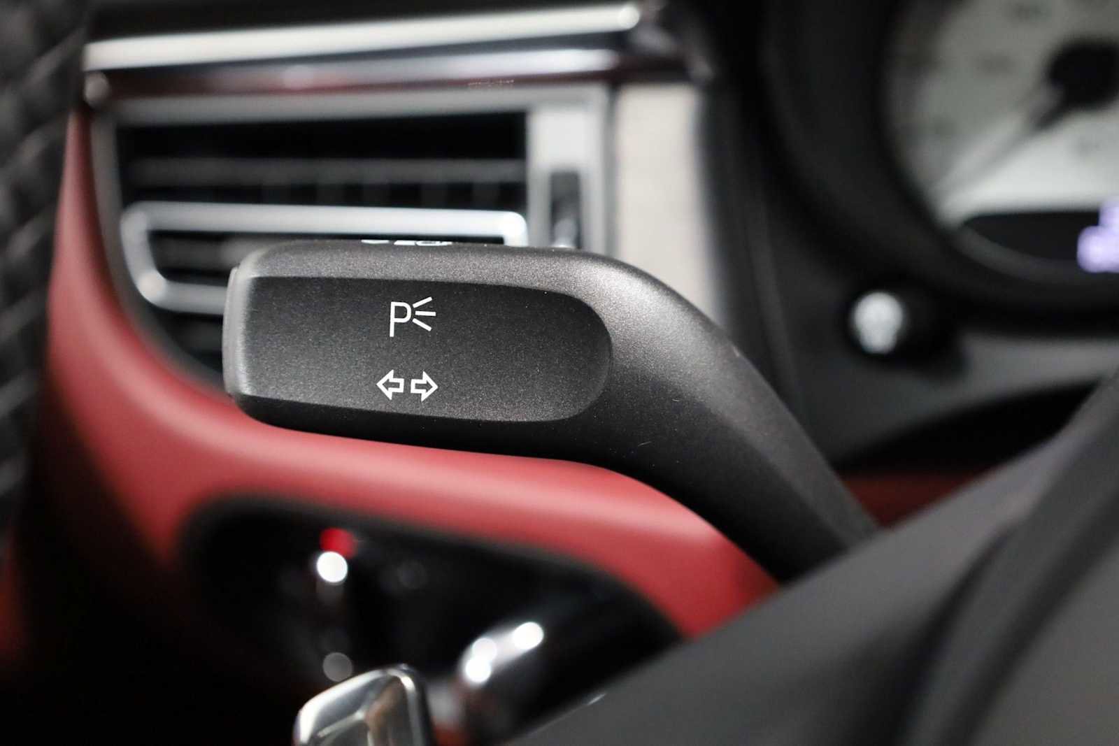 New 2026 Porsche Macan GTS image 30