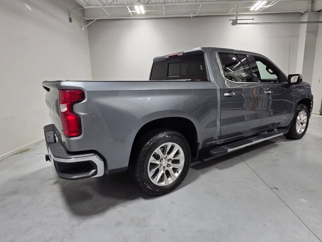 Used 2020 Chevrolet Silverado 1500 LTZ w/ LTZ Premium Package AWD/4WD image 12