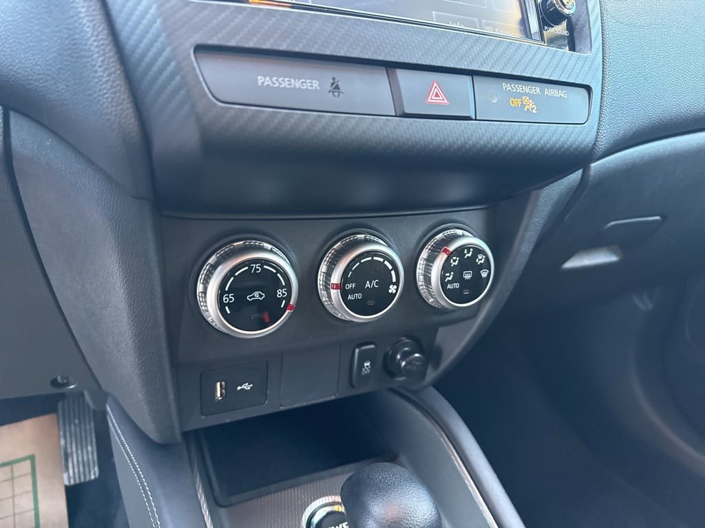 Used 2025 Mitsubishi Outlander Sport ES image 24