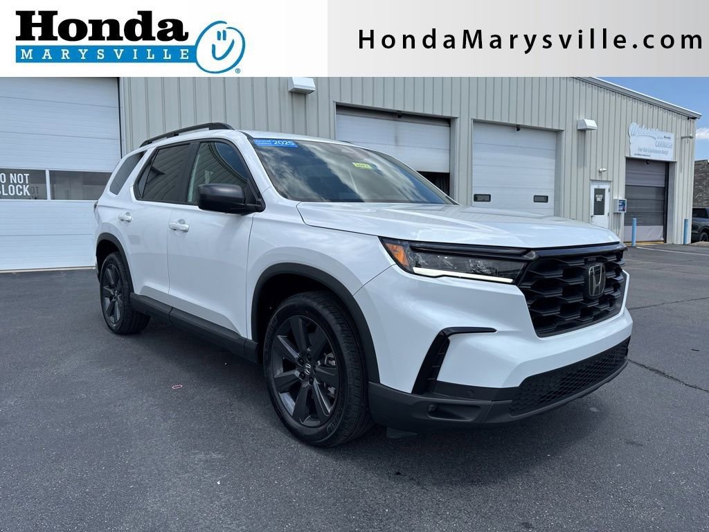 Certified 2025 Honda Pilot Sport