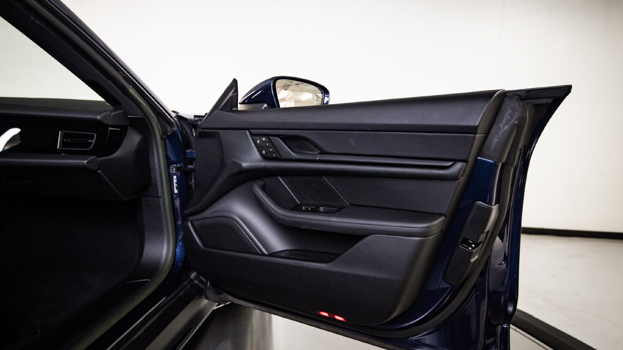 Certified 2023 Porsche Taycan RWD image 27