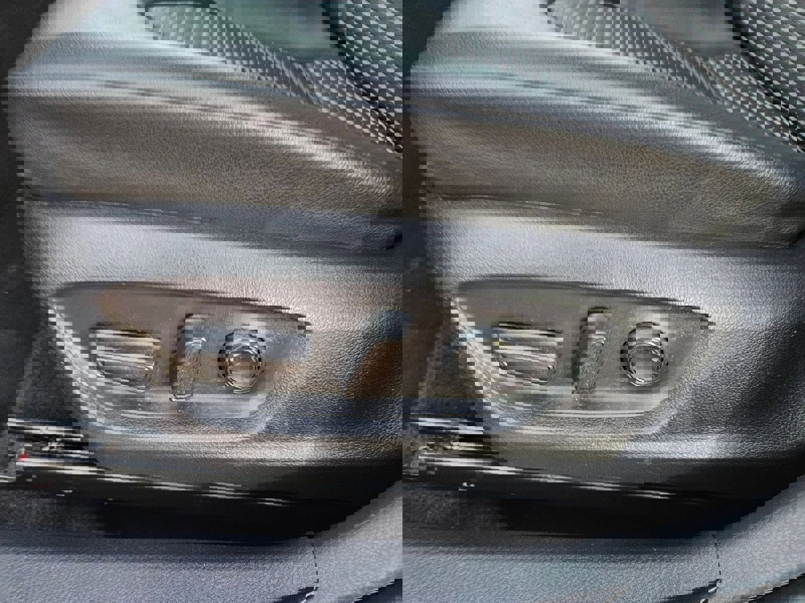 Used 2024 Toyota Camry SE image 24