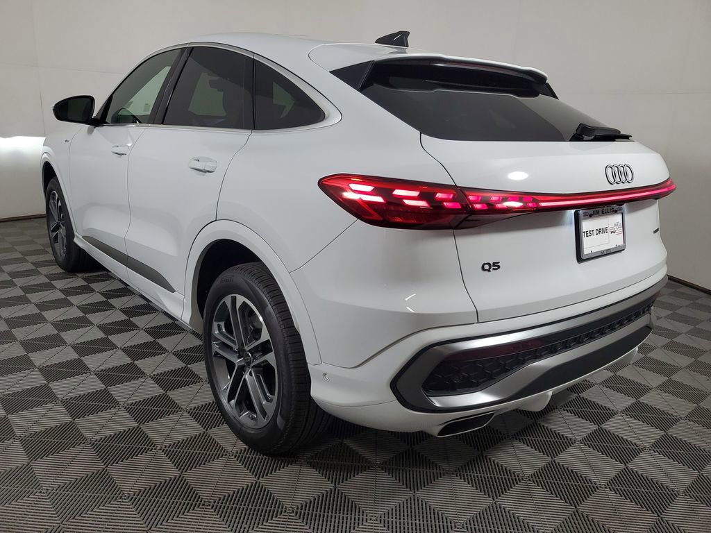 New 2026 Audi Q5 Premium AWD/4WD image 4