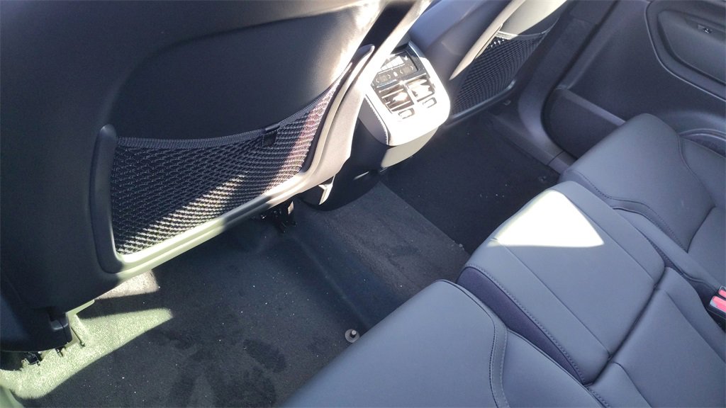 New 2026 Volvo XC90 B6 Plus image 27