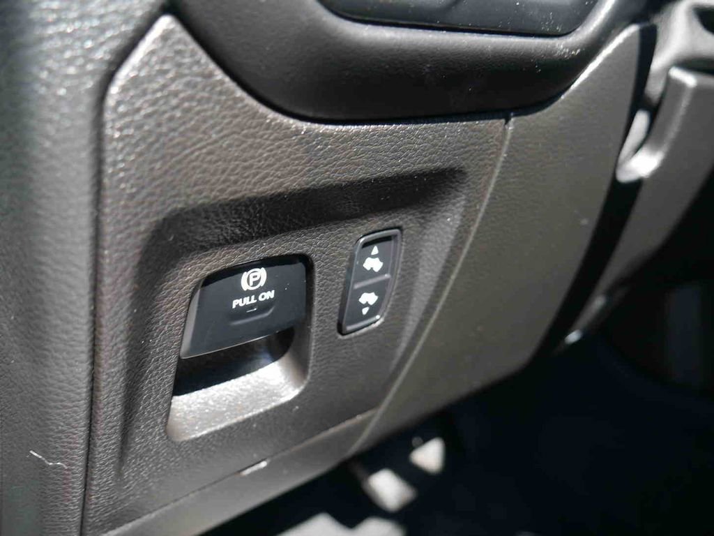 Used 2022 RAM 1500 Limited w/ Trailer Tow Group image 40