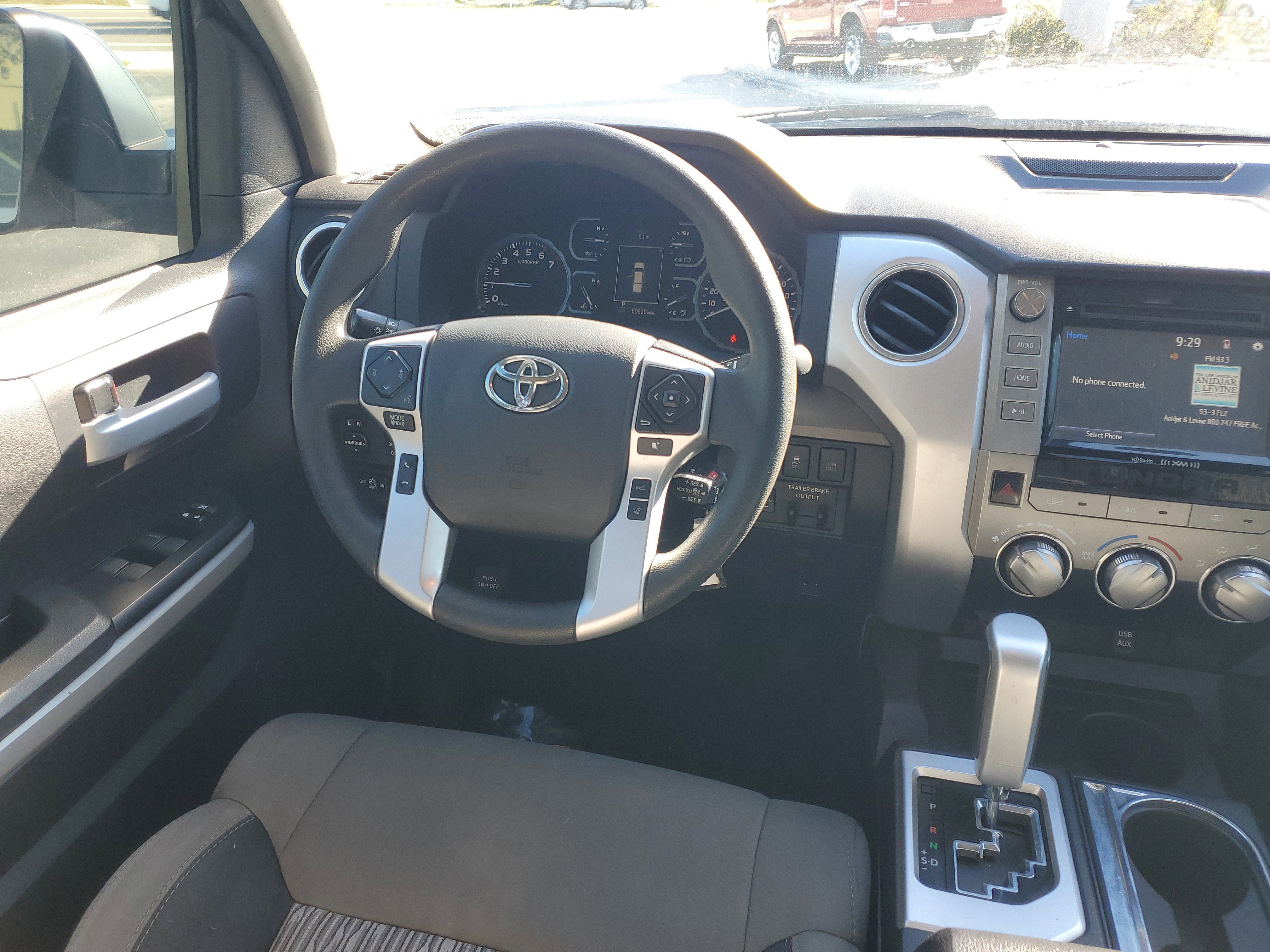 Used 2018 Toyota Tundra SR5 w/ SR5 Upgrade Package image 17