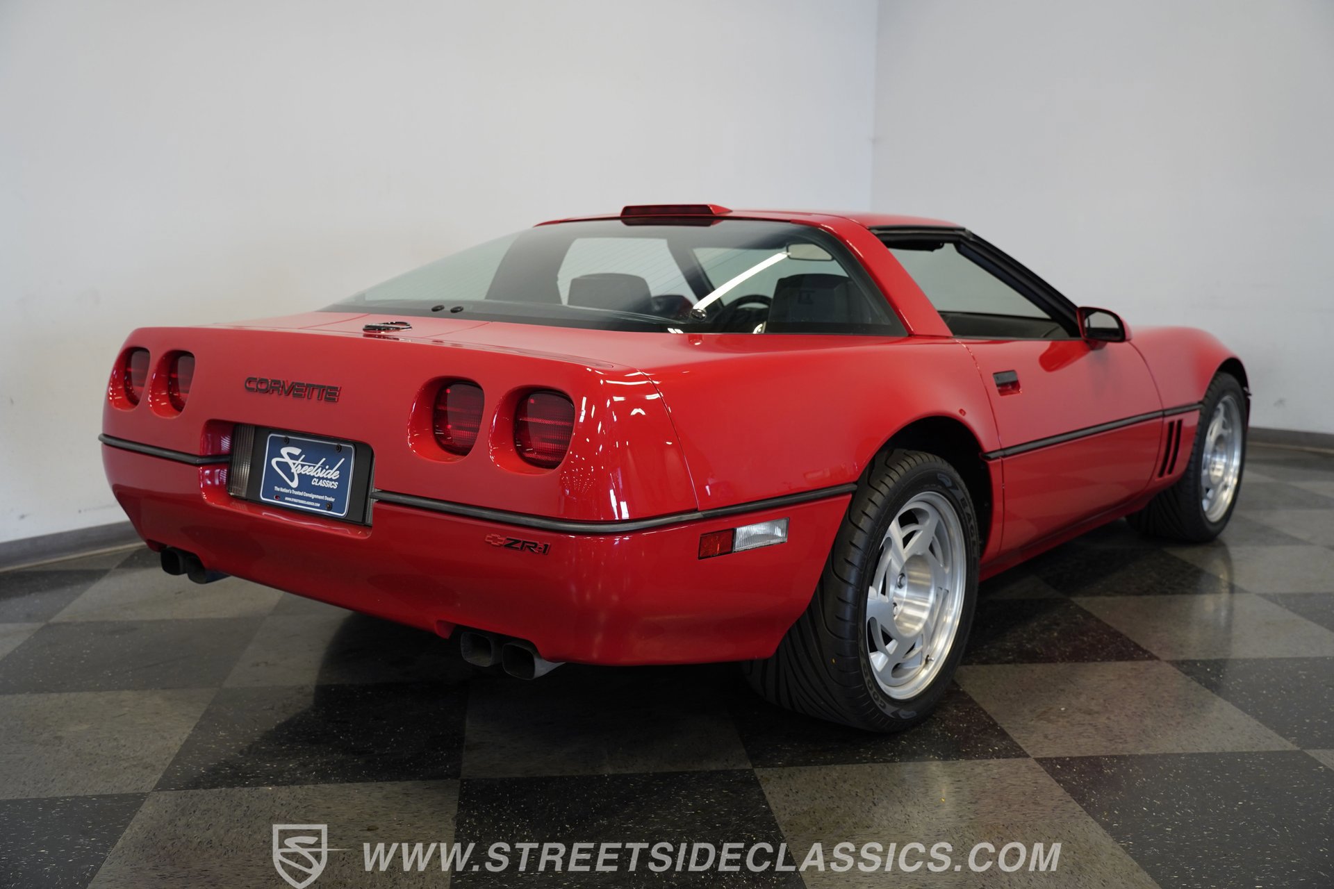 Used 1990 Chevrolet Corvette ZR-1 RWD image 12