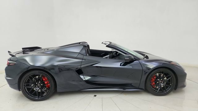 Used 2024 Chevrolet Corvette Z06 w/ Stealth Interior Trim Package image 6