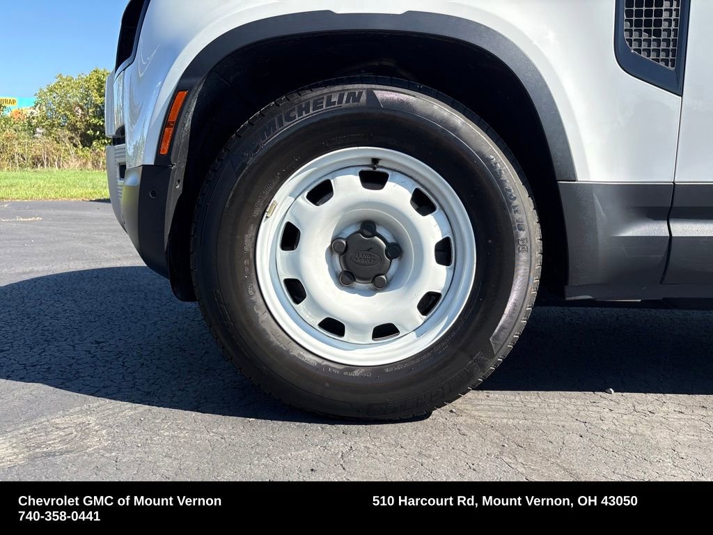 Used 2022 Land Rover Defender 110 image 28