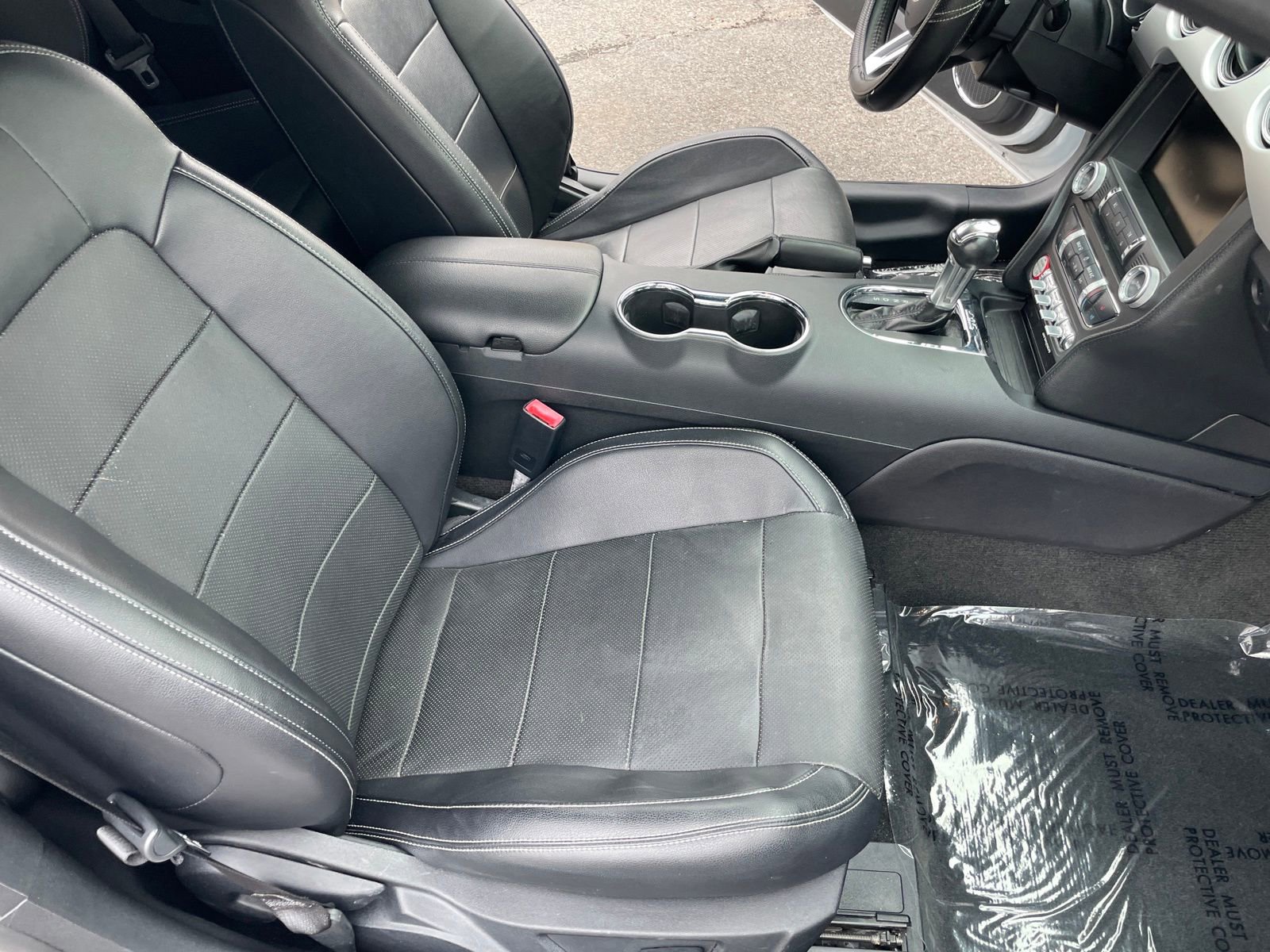 Used 2015 Ford Mustang GT Premium image 18