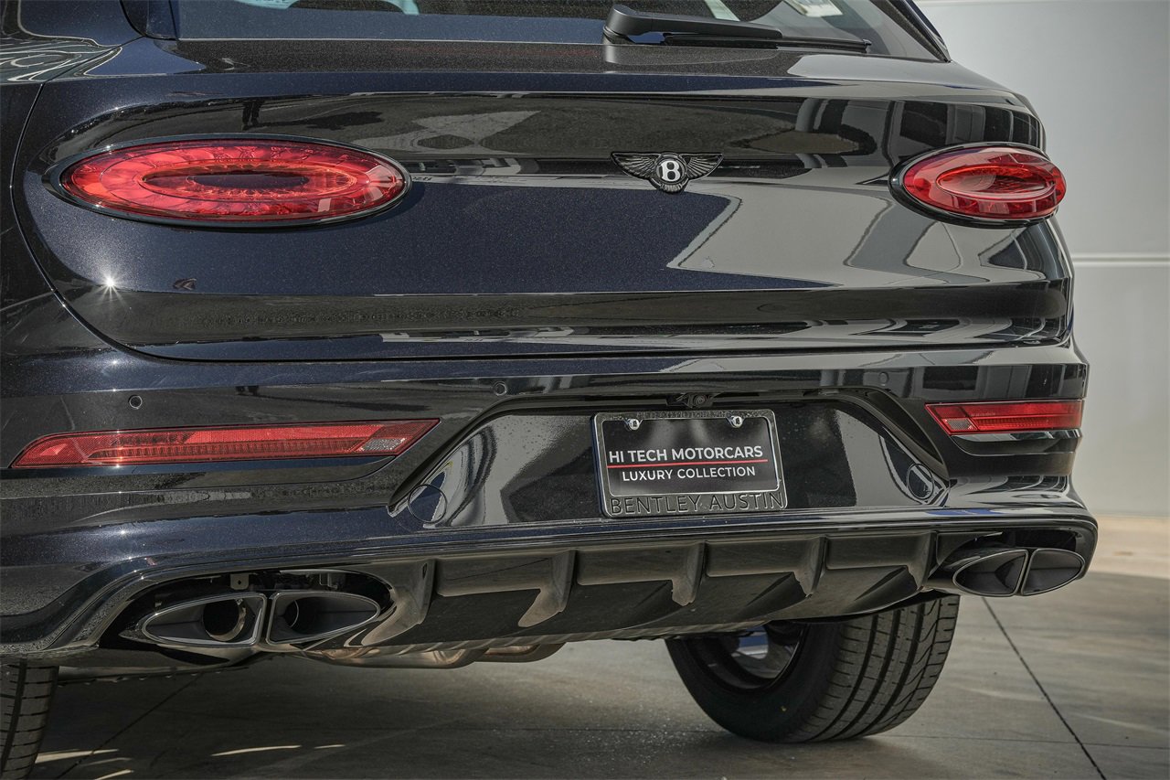 New 2025 Bentley Bentayga image 14