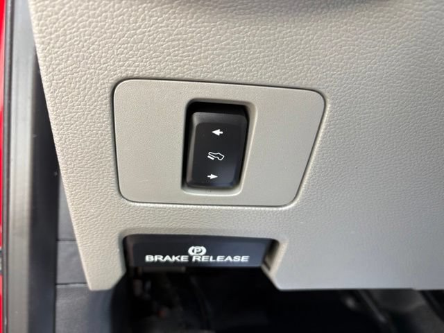 Used 2022 Ford F350 XLT w/ Black Appearance Package AWD/4WD image 28