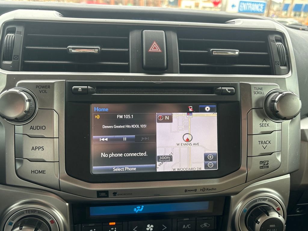 Used 2018 Toyota 4Runner Limited image 19