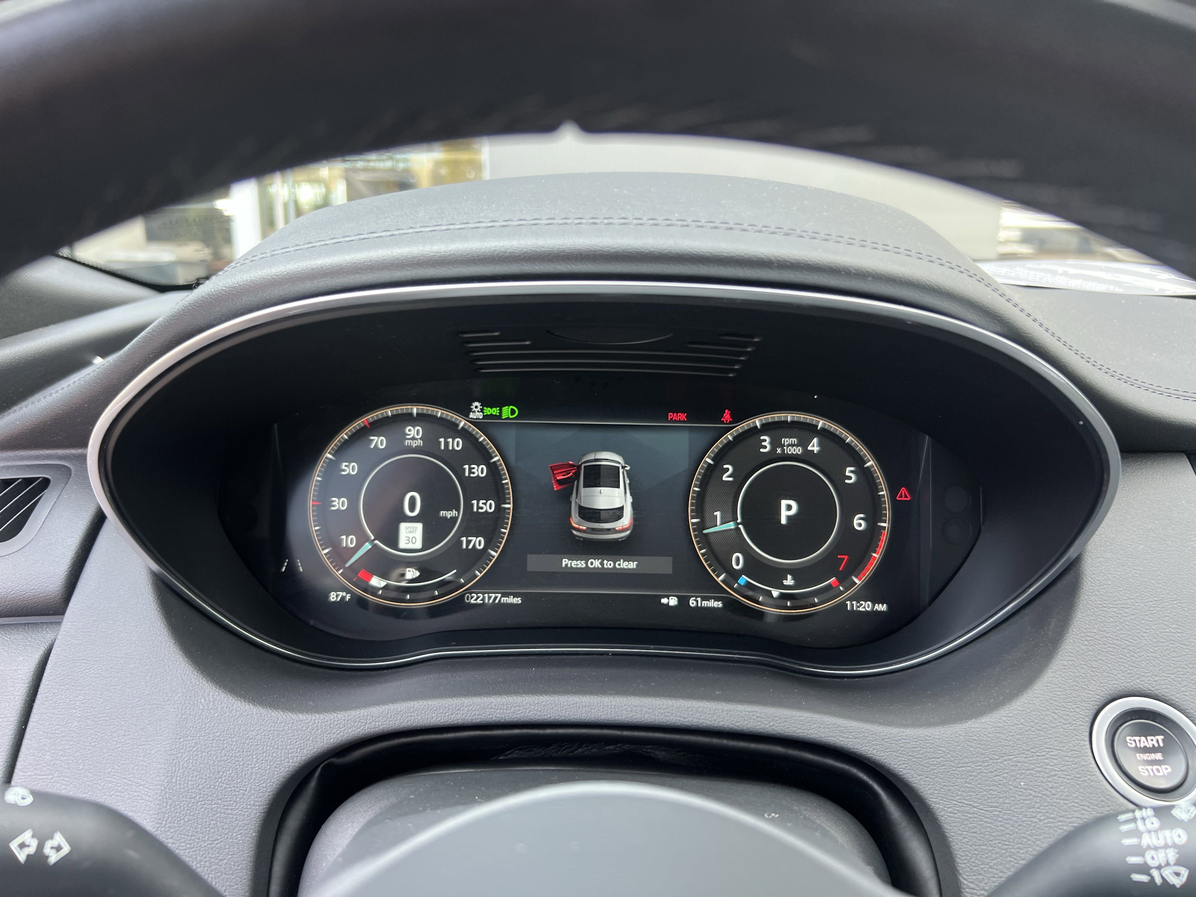 Certified 2022 Jaguar E-PACE SE image 22