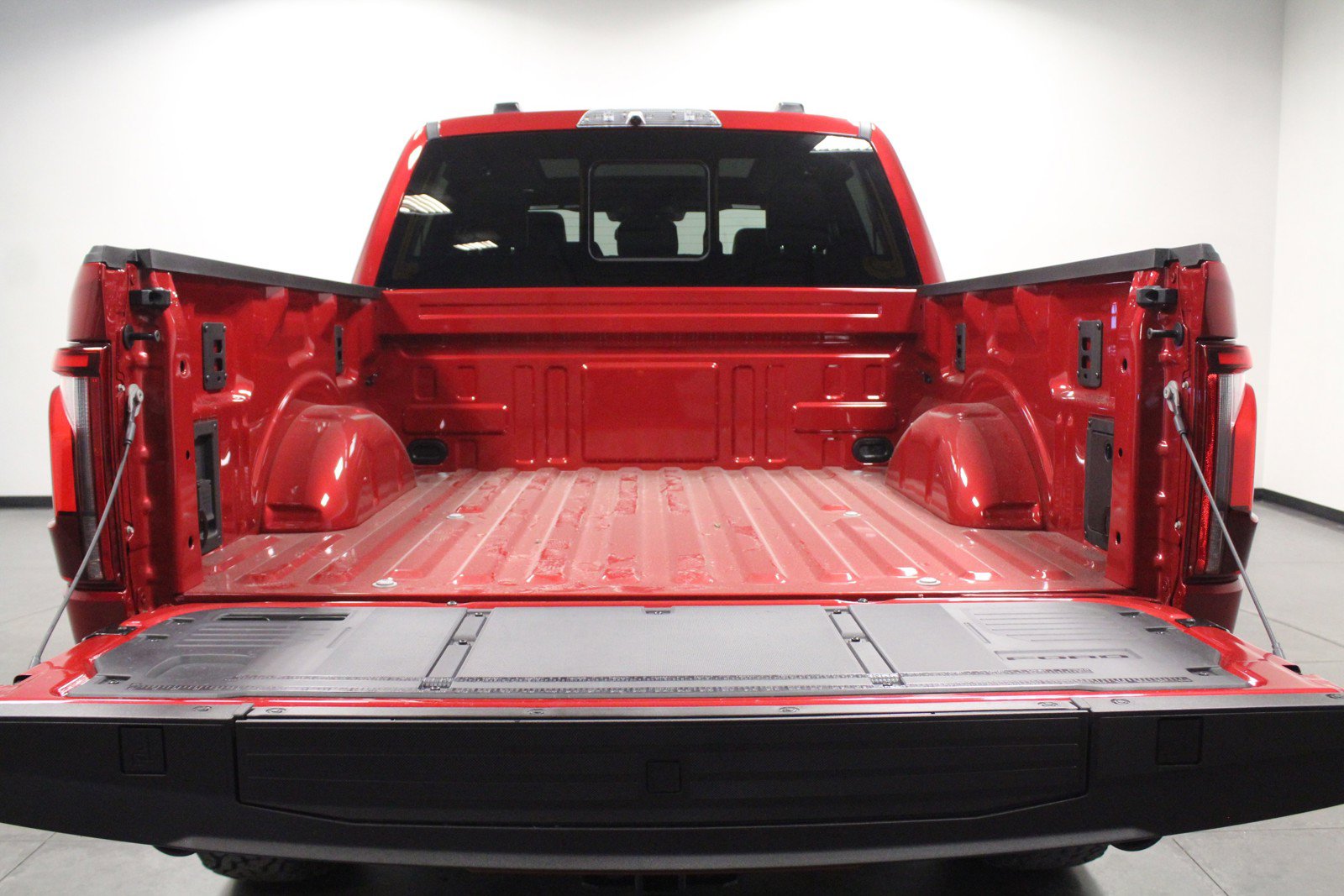 Used 2024 Ford F150 Raptor AWD/4WD image 14