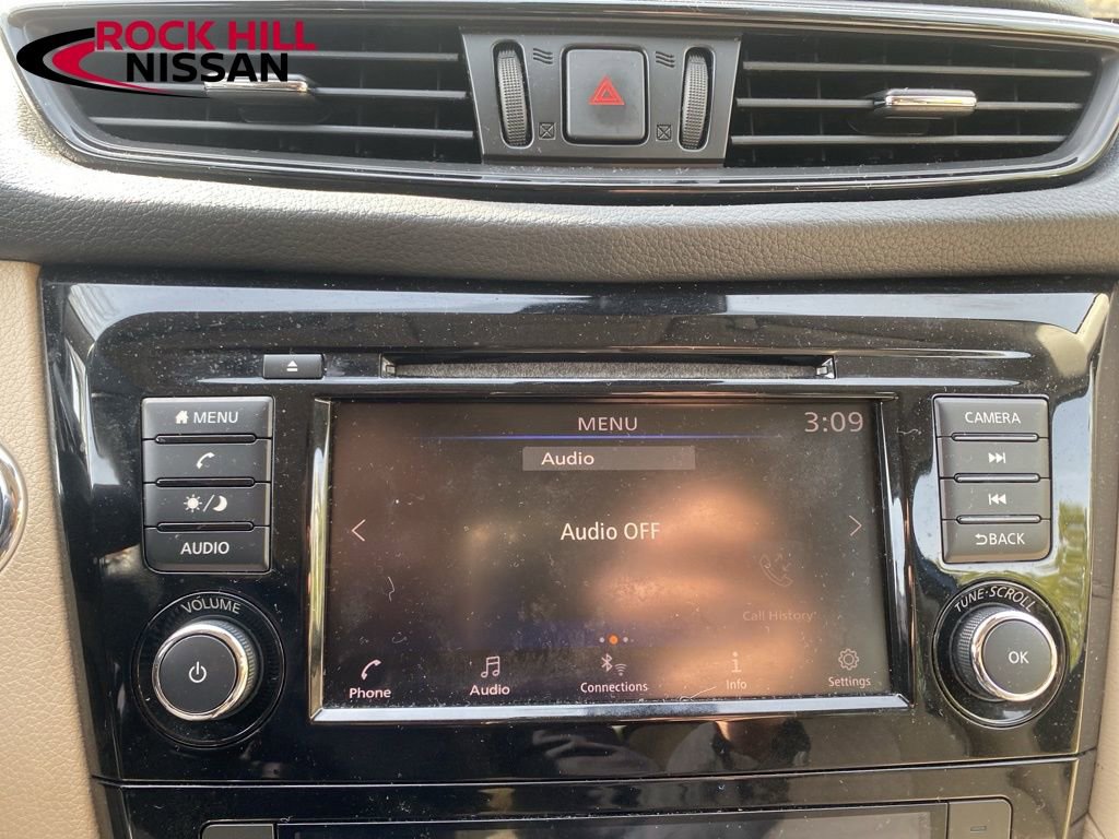 Used 2020 Nissan Rogue SV image 21