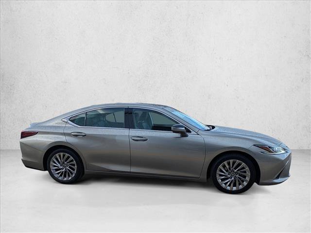 Used 2019 Lexus ES 350 ES 350 Luxury image 4