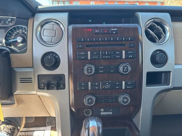 Used 2012 Ford F150 Lariat w/ Lariat Chrome Pkg image 16