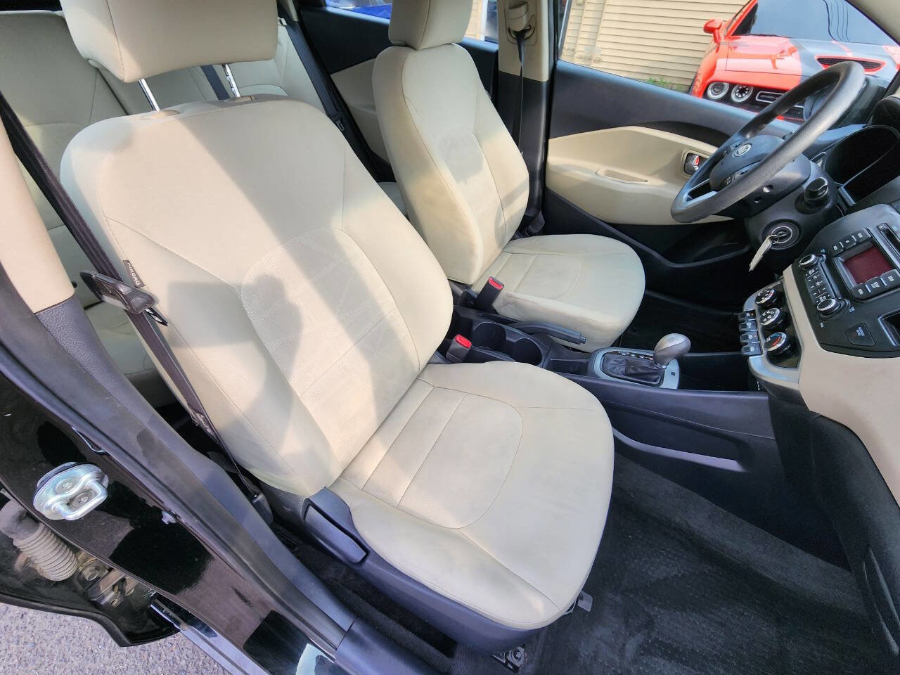 Used 2013 Kia Rio LX image 20