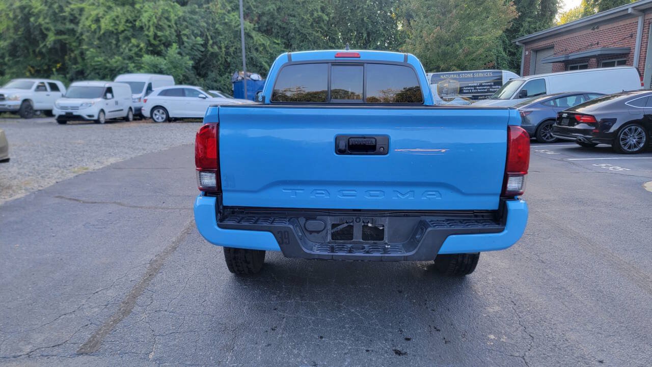 Used 2023 Toyota Tacoma SR w/ SR Convenience Package RWD image 8