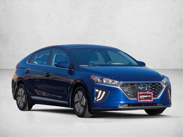 Used 2020 Hyundai Ioniq SE image 3