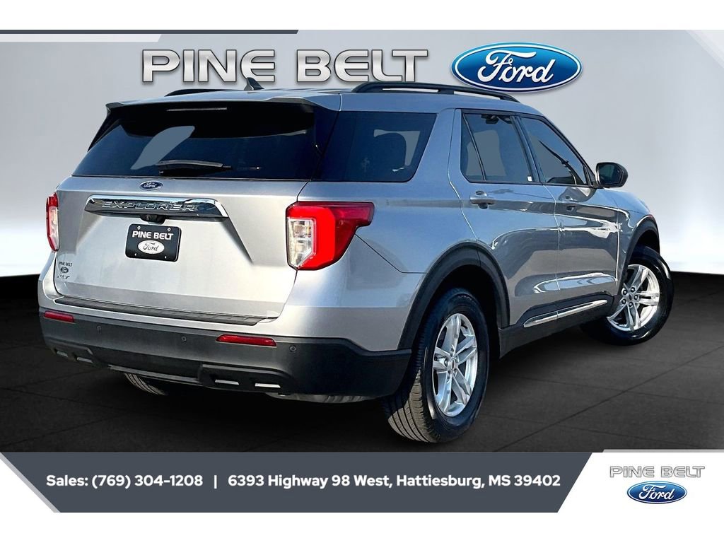 Used 2023 Ford Explorer XLT image 11