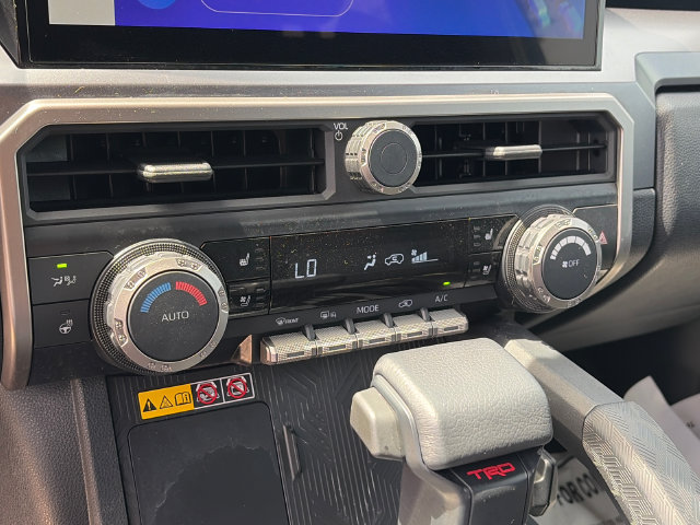 Used 2026 Toyota 4Runner TRD Off-Road Premium w/ Tow Technology Package AWD/4WD image 25