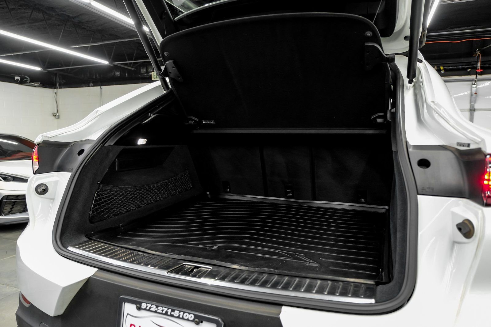 Used 2023 Porsche Cayenne Coupe image 65