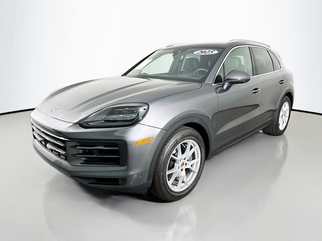 Certified 2025 Porsche Cayenne AWD/4WD image 1