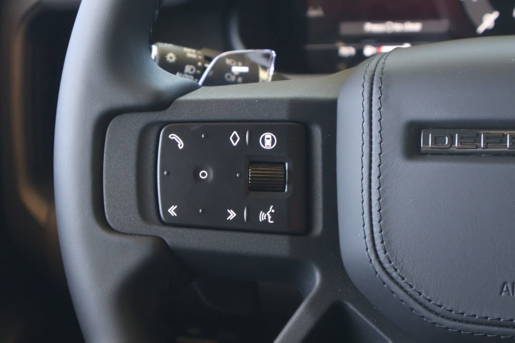 New 2026 Land Rover Defender 110 OCTA AWD/4WD image 16