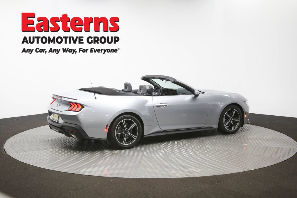 Used 2025 Ford Mustang Premium RWD image 39
