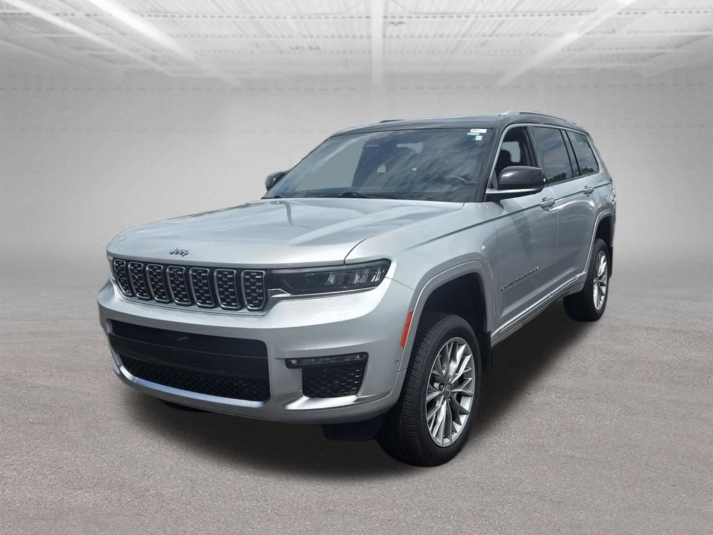 Used 2023 Jeep Grand Cherokee L Summit w/ Luxury Tech Group V AWD/4WD image 20