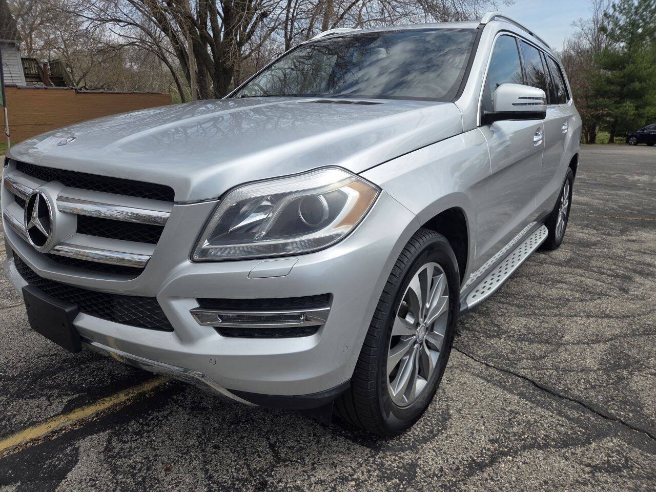 Used 2014 Mercedes-Benz GL 450 4MATIC image 2