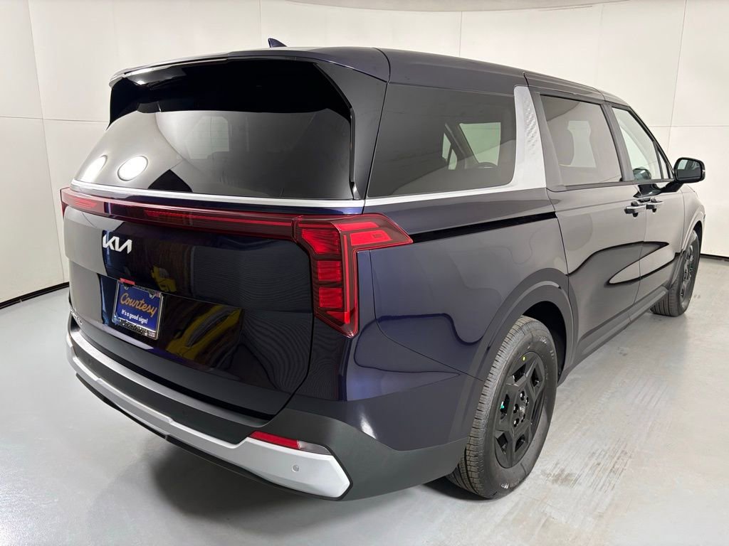 New 2026 Kia Carnival image 8