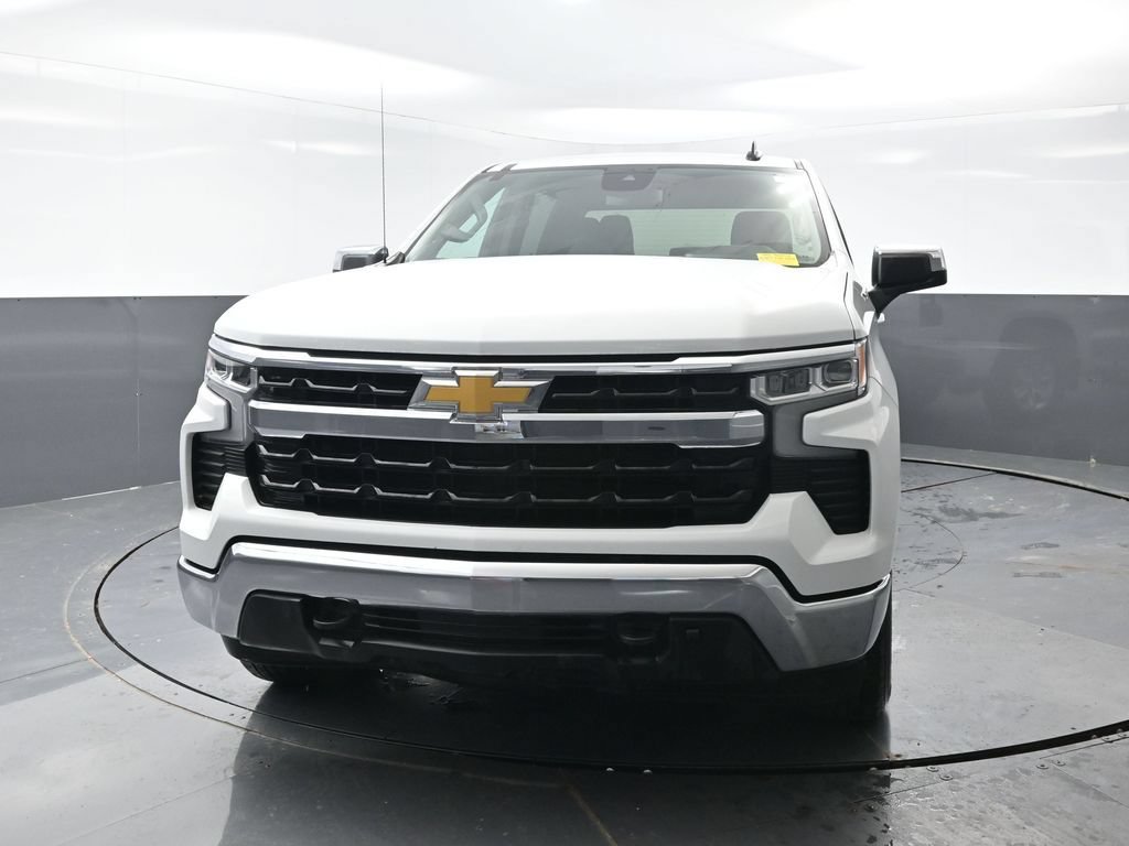 Used 2025 Chevrolet Silverado 1500 LT w/ Work Truck Package AWD/4WD image 7