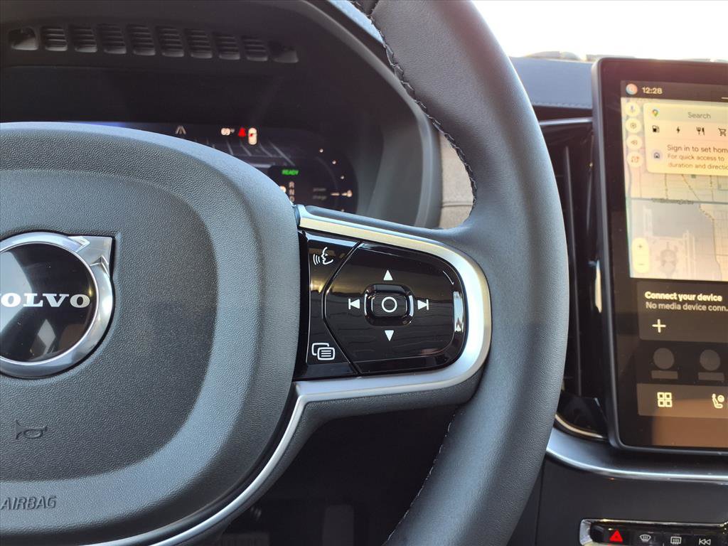 New 2026 Volvo XC90 T8 Core w/ Protection Package Premier image 22