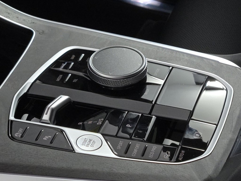 New 2026 BMW X5 xDrive40i w/ M Sport Package image 20